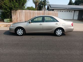 2004 Toyota Camry