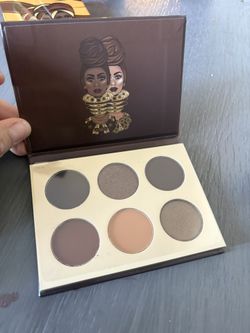 Eye Shadow Pallet Juvias Place 