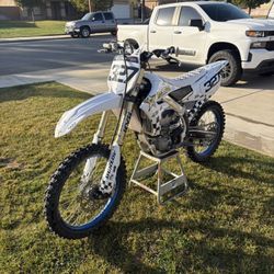 2019 YZ250F
