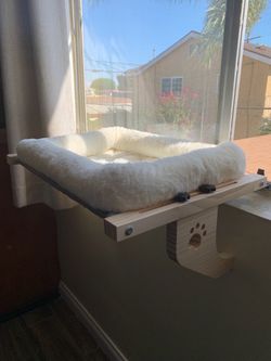 Wooden Cat Windowsill Perch with Zipper Cushion Bed