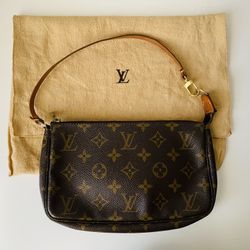 The Louis Vuitton Monogram Pochette Accessoires