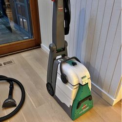 Bissell Big Green Carpet Cleaner