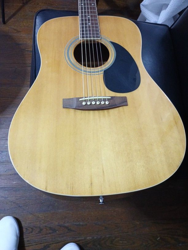 Acoustic Guitar