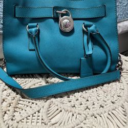 Micheal Kors Purse 