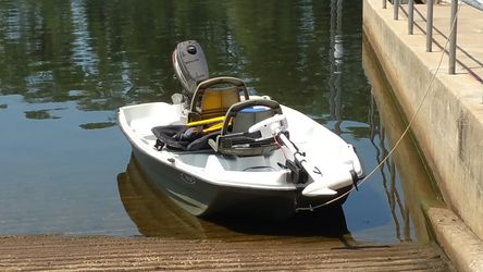 Pelican Predator 103 boat, 5hp motor, trailer, trolling motor for Sale in  Spring, TX - OfferUp