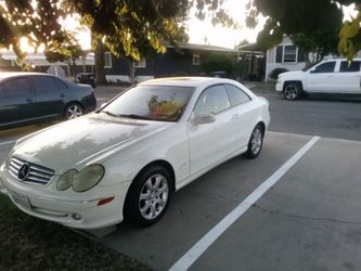 2004 Mercedes-Benz CLK-Class