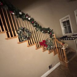 Stair Case / Wood/ Baluster 