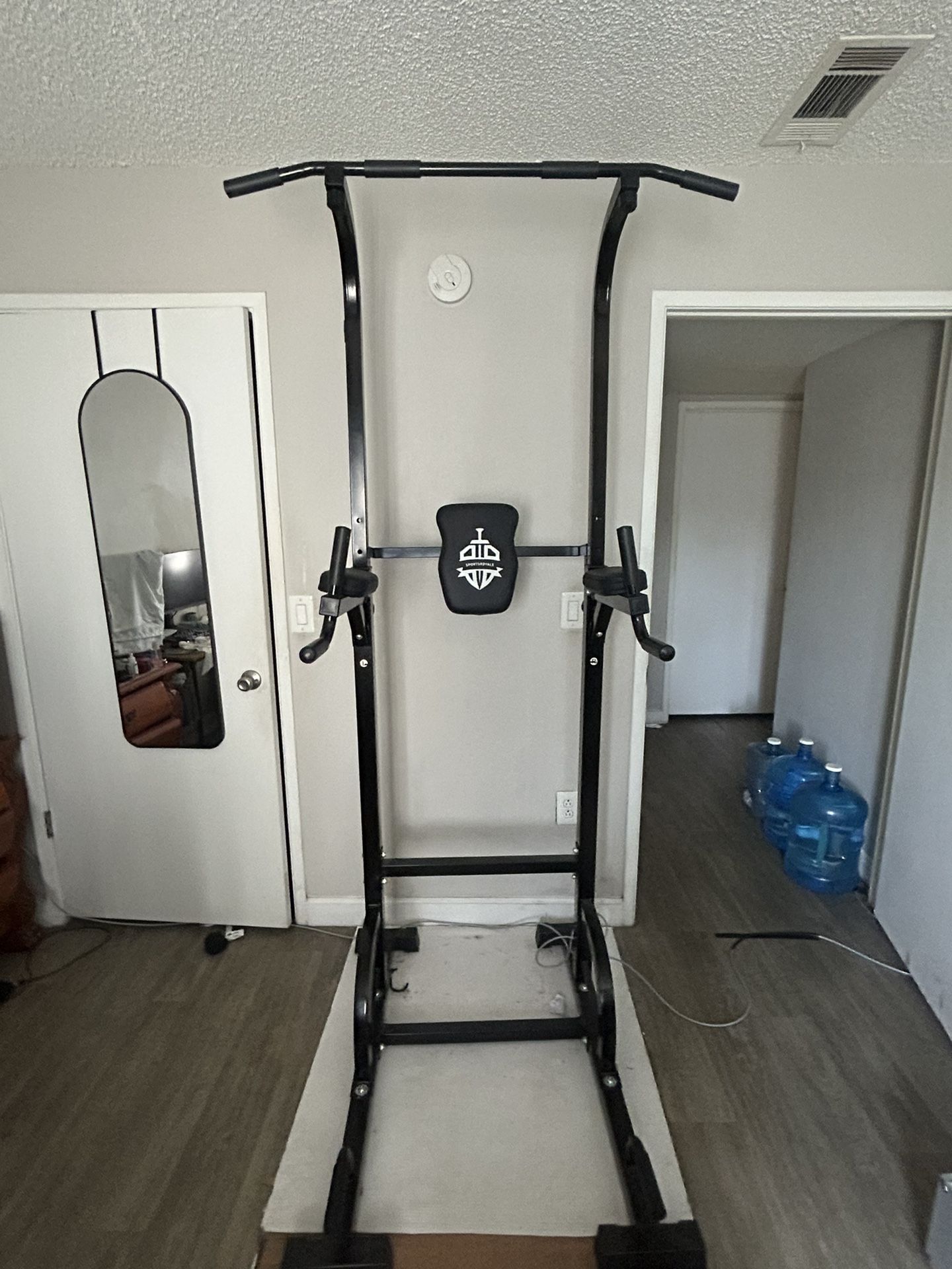 Pull Up Tower