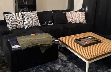 Boneless Modular Cloud Sectional – Black