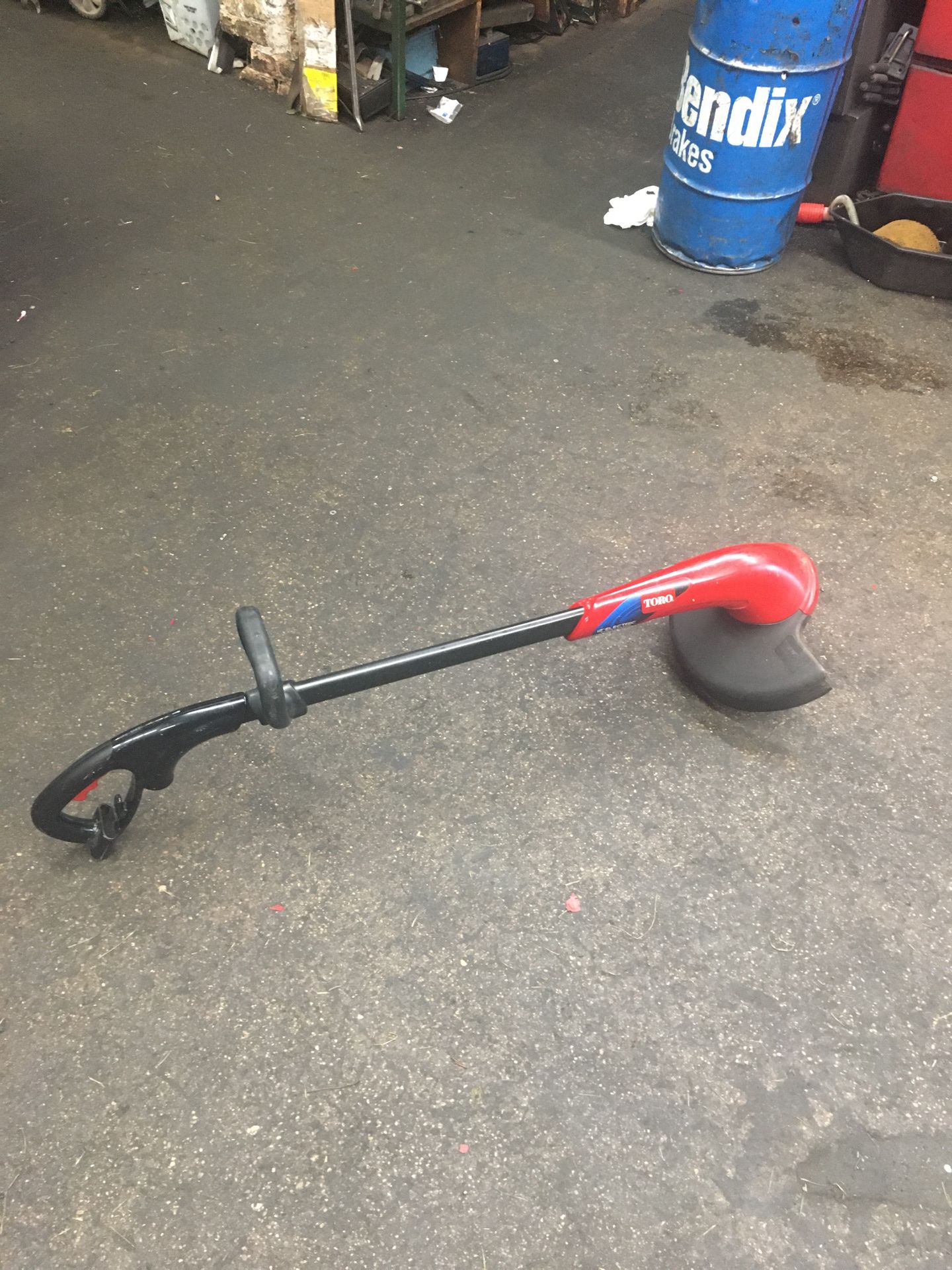 Used toro electric trimmer. Model 51355