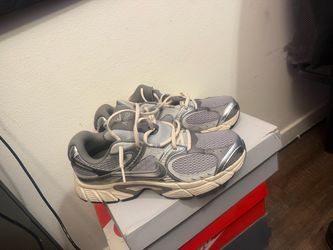 Nike Running Sneakers Silver Gray