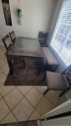 Dinning table