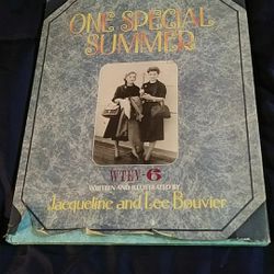 Jacqueline Kennedy and Lee Bouvier one special summer