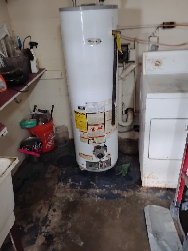 Whirlpool Hot Gas Wàter Heater