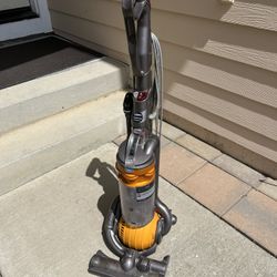 Dyson Ball DC25 Multi Floor Bagless Upright Vacuum Cleaner