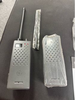 GE 40 channel Hand Held CB Radios