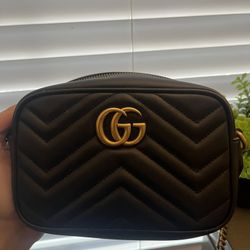gucci crossbody  bag