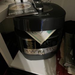 Pampered Chef Electric Cooker
