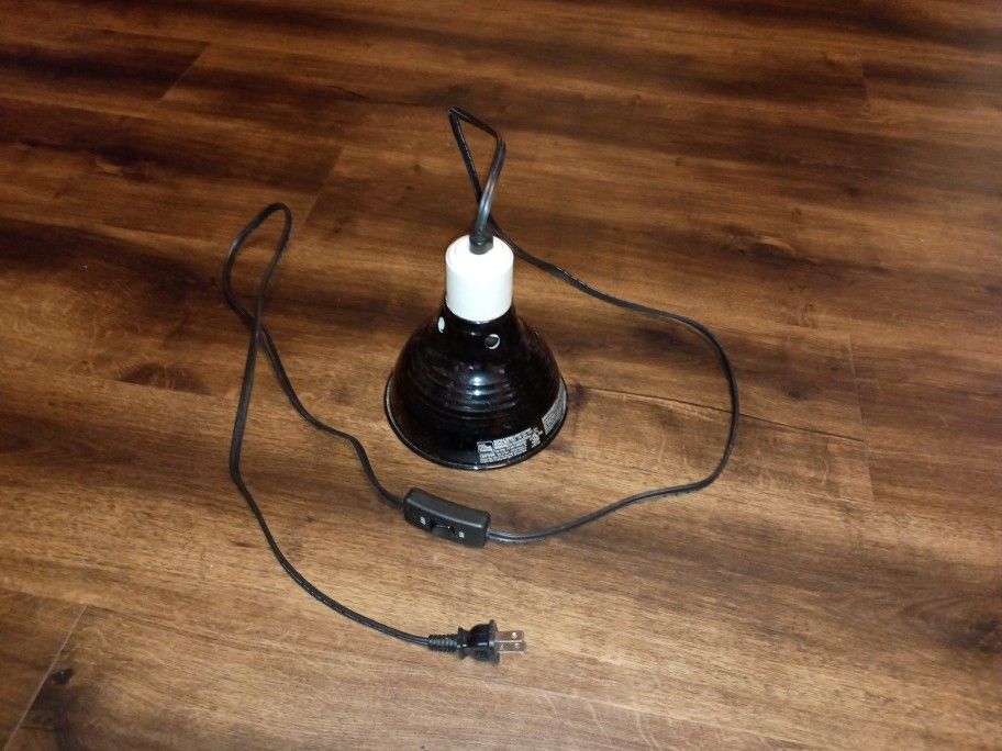 All Living Things Reptile Dome Lamp Fixture Model Red 133A