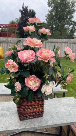Artificial Pink Rose Arrangement in Wicker Basket