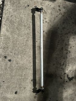 Strut Bar $40