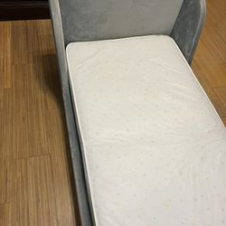 Child's bed for up to 7 years
