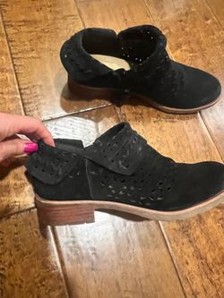 Sofft black shoes