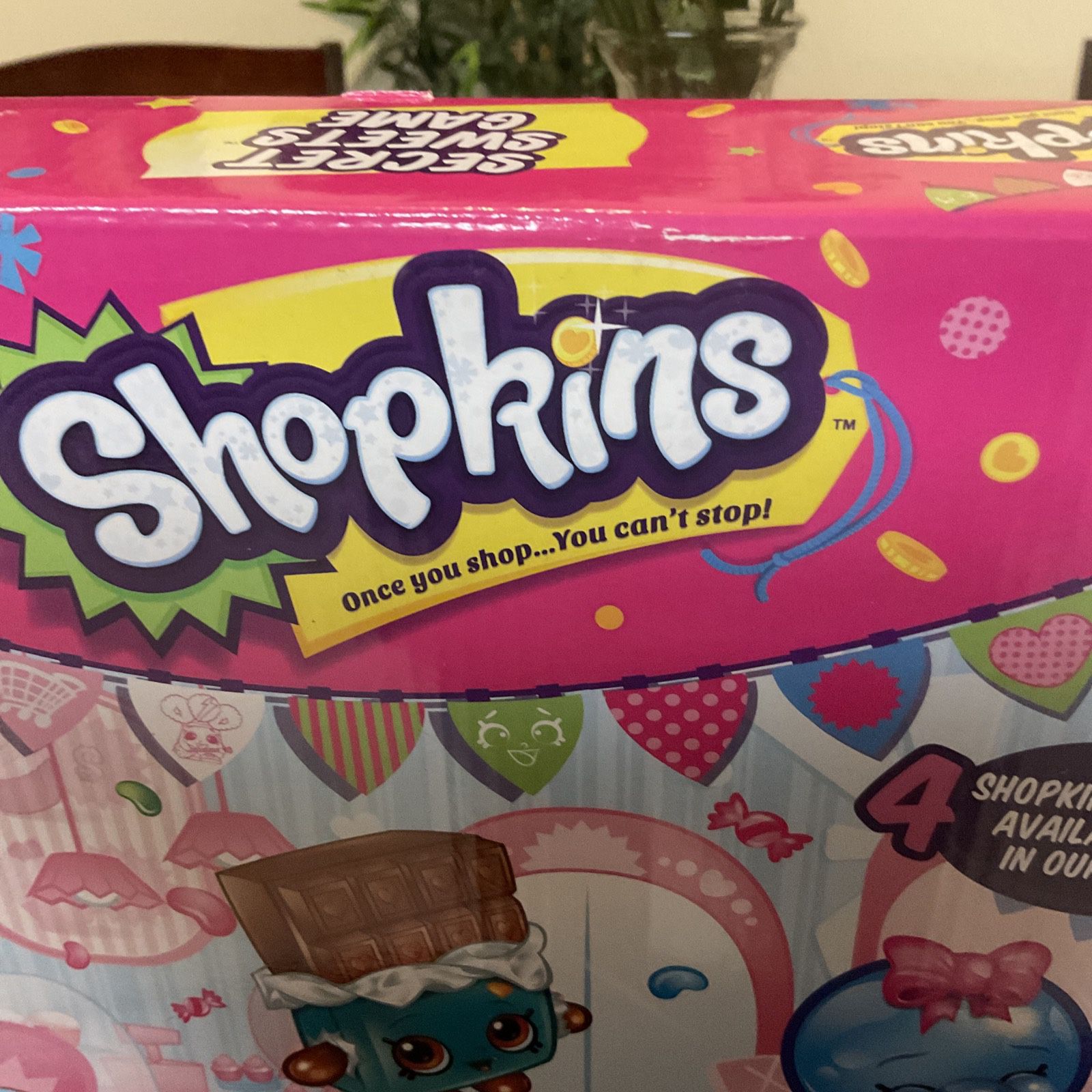 Shopkins Complete Supermarket Scramble Board Game Includes 4 Exclusive Shopkins