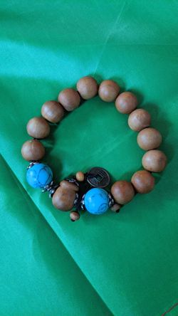 Beautiful himalayan thick beaded turquoise bracelet
