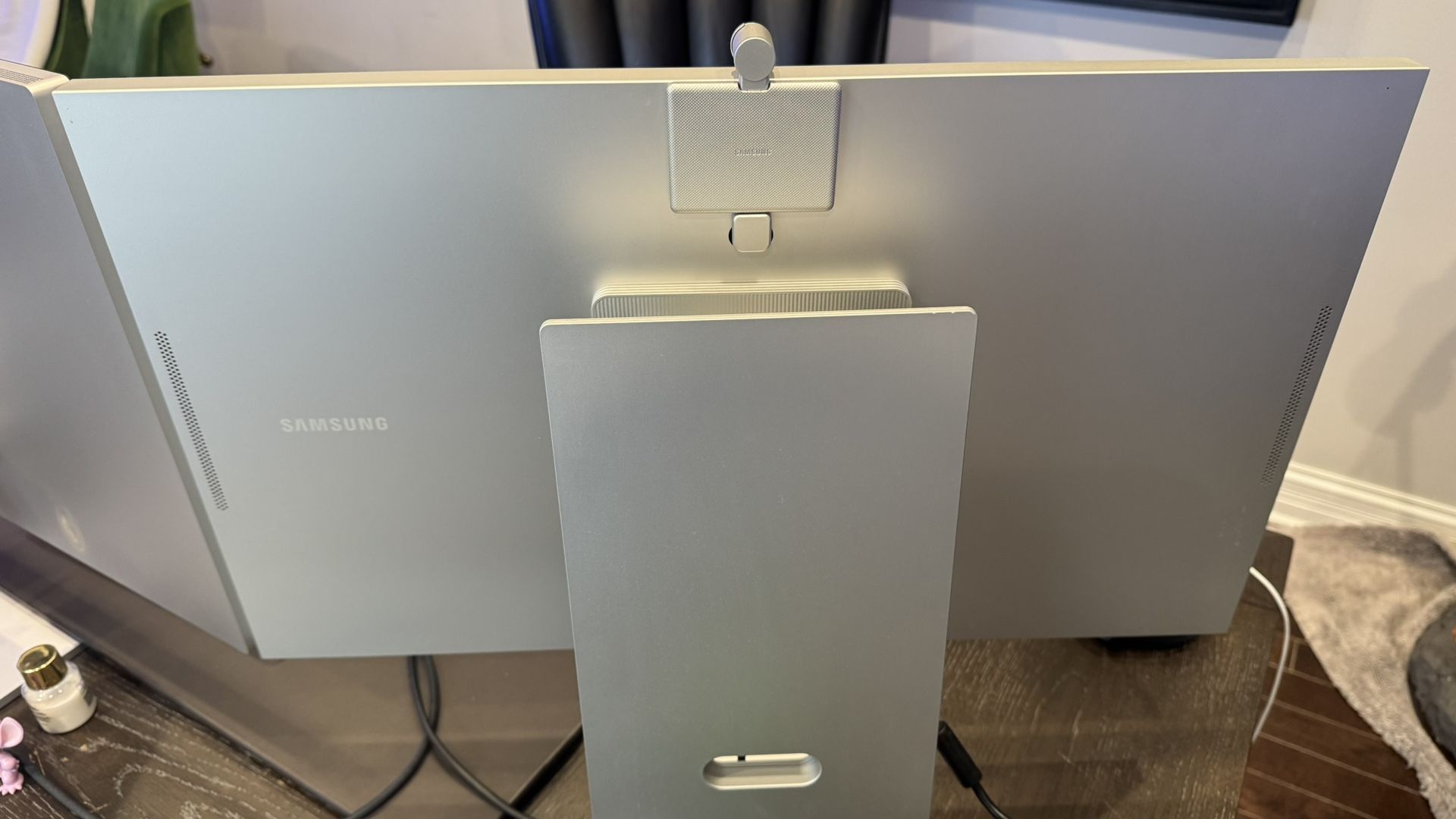 Samsung - 27" ViewFinity S9 5K IPS Smart Monitor with Matte