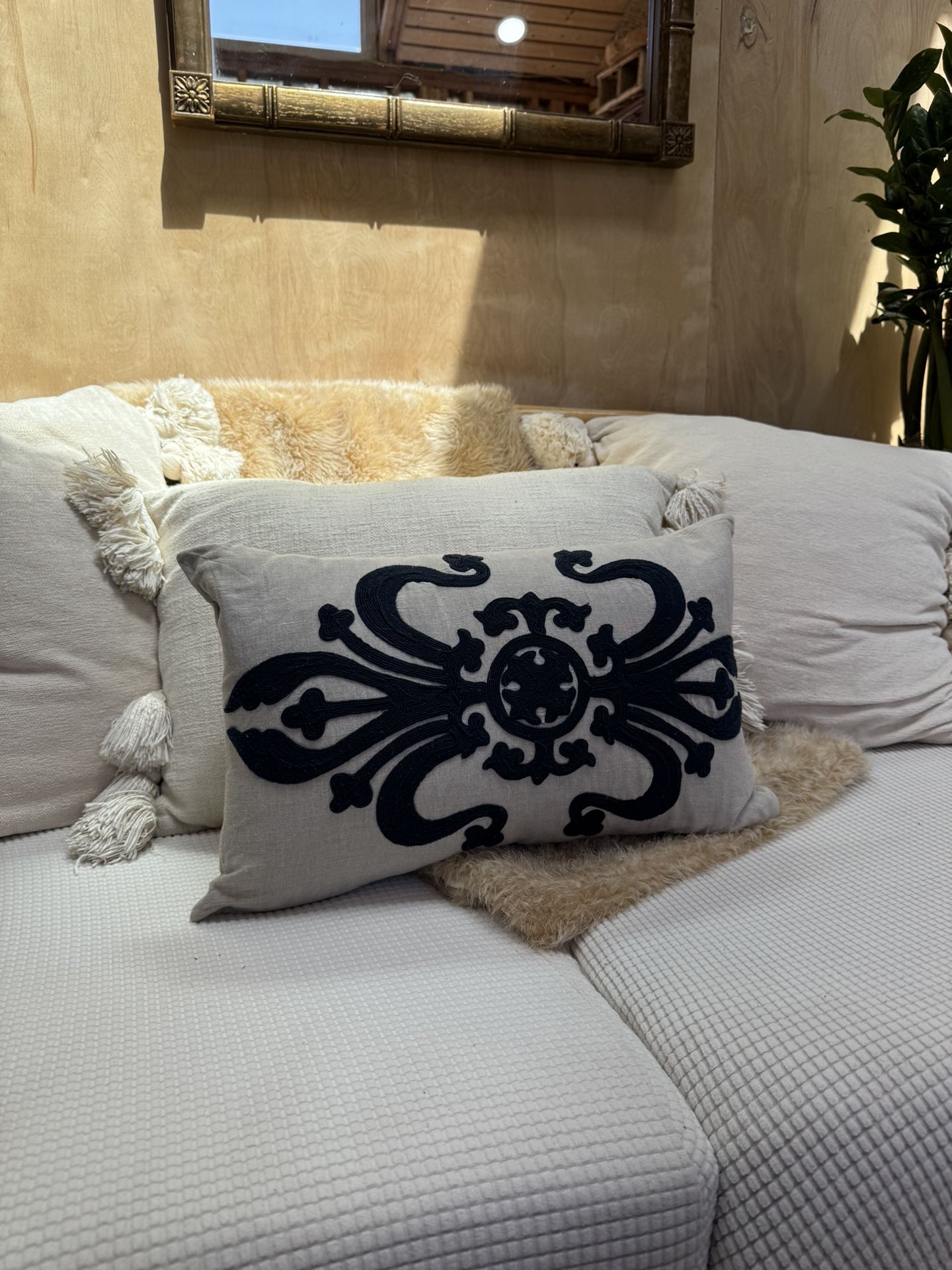 Restoration Hardware RH Beige Navy Blue Geometric Overstuffed Coastal Pillow Down Zip Top Applique