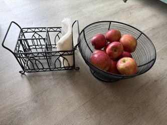 Kitchen items To Organizers Spoons, Forks, Napkins Fruits
