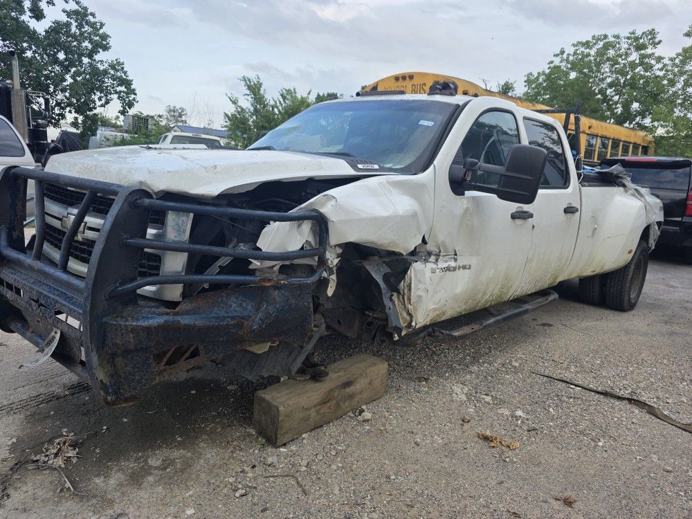 2010 F350 Chevy Parts
