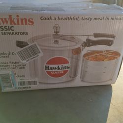 Hawkins Pressure Cooker 