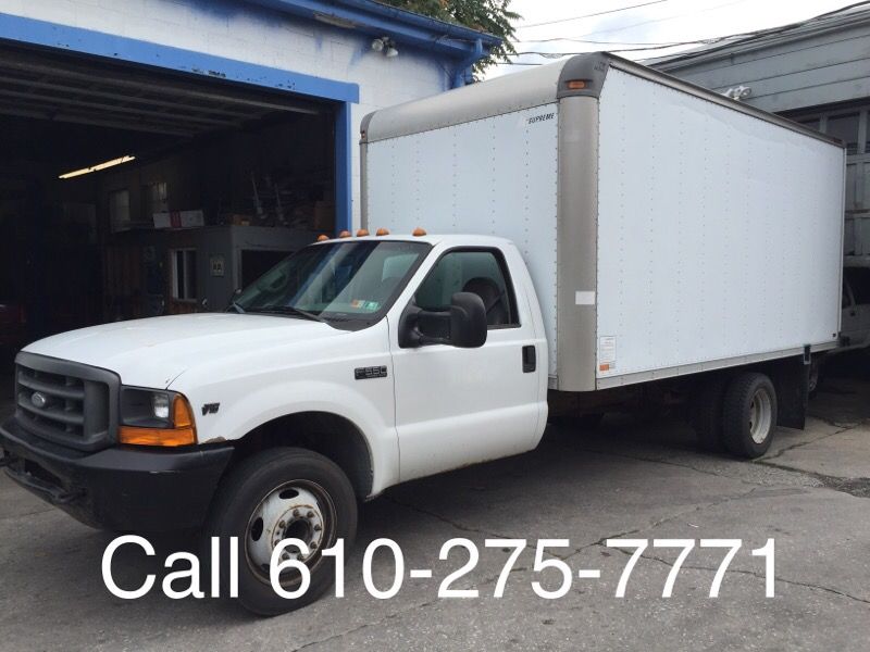 ***Ford F550 - 16 Foot Box Truck w/ Lift Gate!!