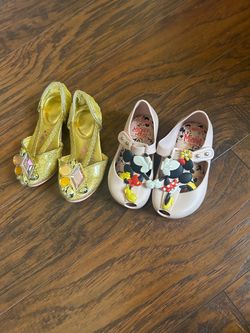 Zapatos de niña