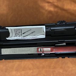 Snap On Torque Wrench  TQR 250EX 1/2 Drive Like new 
