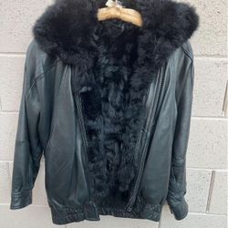 Andrew Marc Women’s Small Bomber Jacket - Mint Condition 