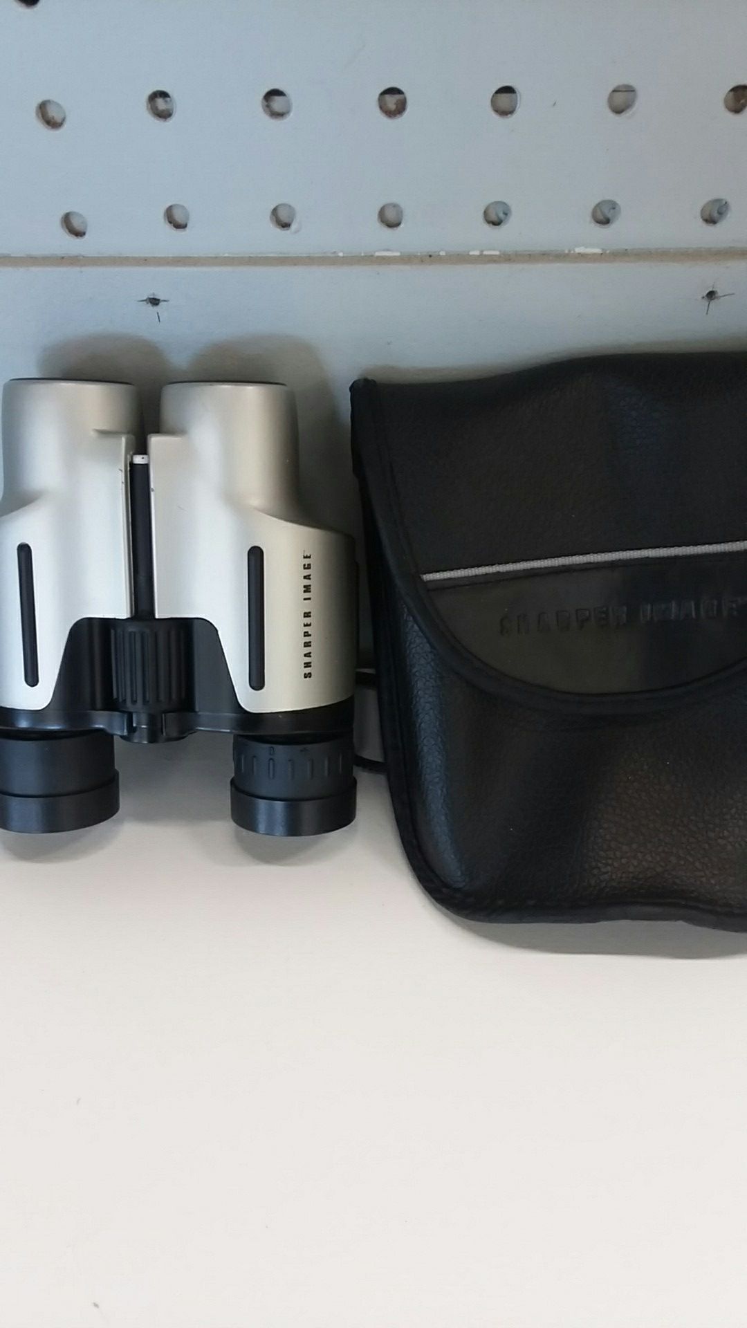 SHARPER IMAGE BINOCULARS