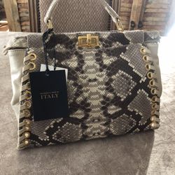 Vittoria  Napoli  Genuine Leather Purse