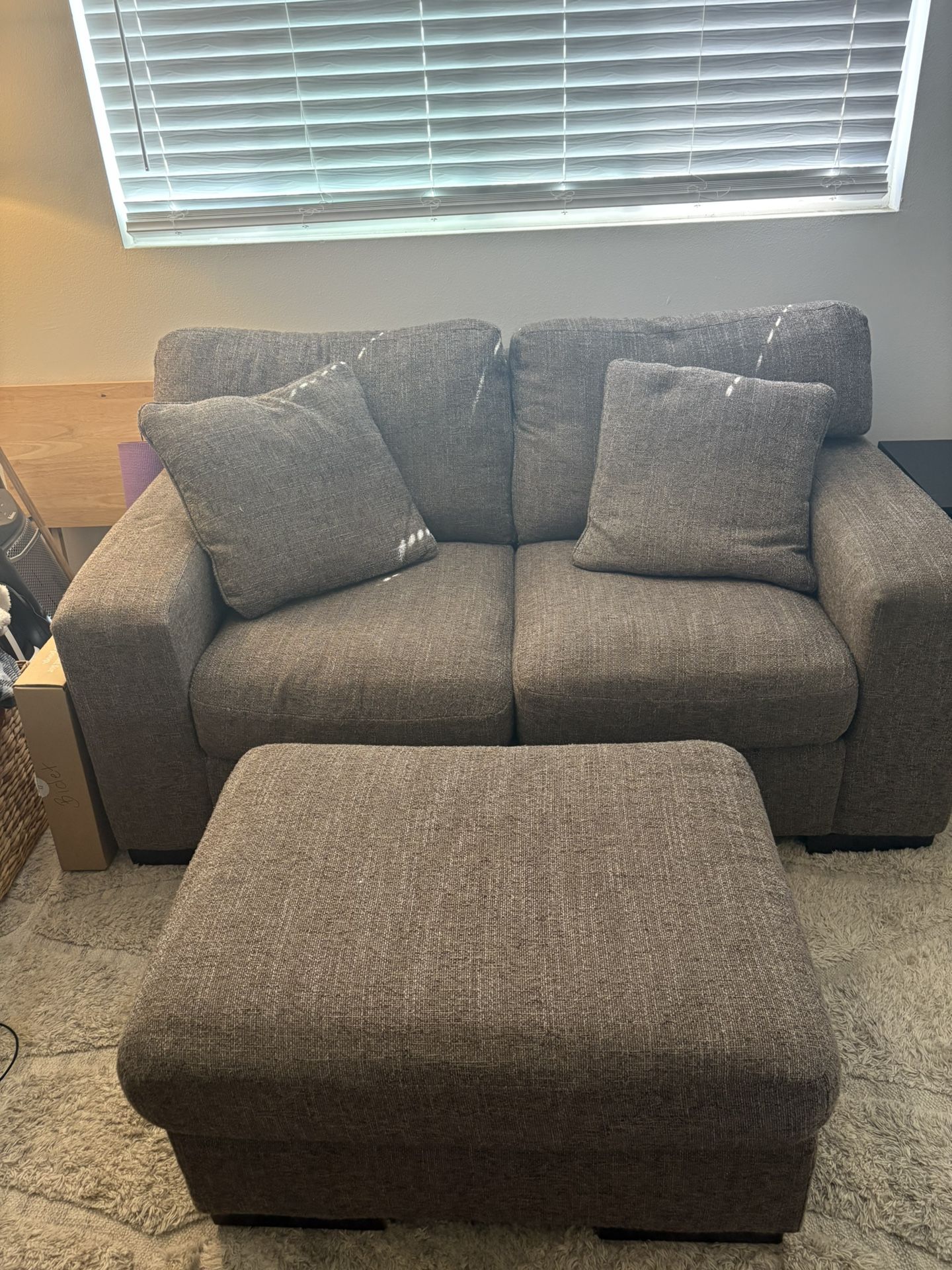 Brown Love Seat With Ottoman