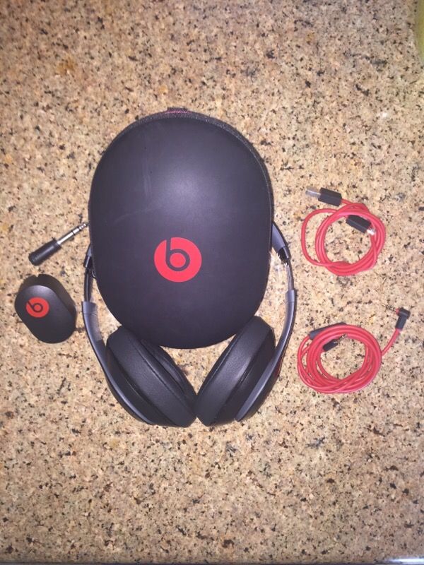 Beats Studio Over the Ear Headphones