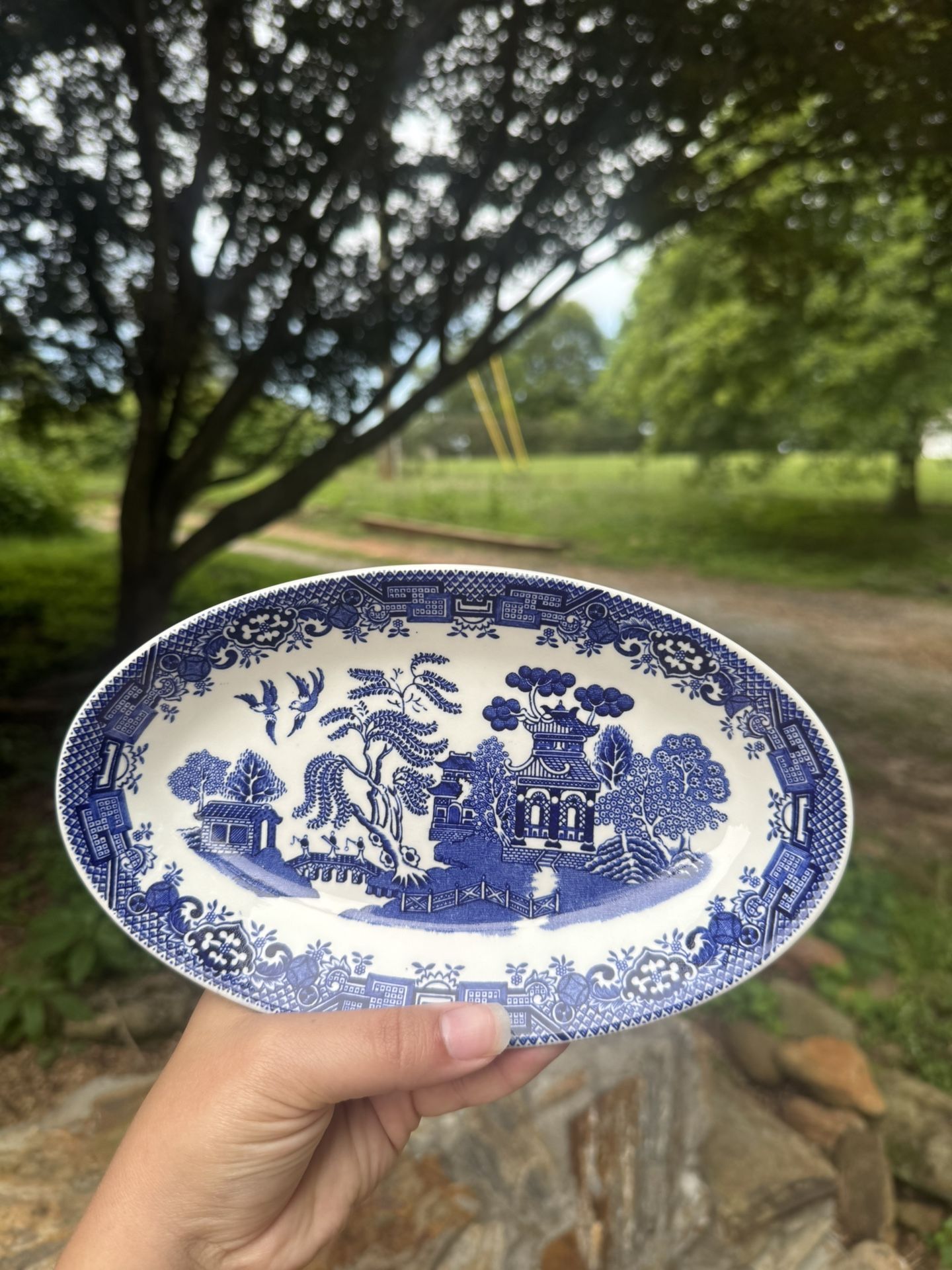Small Vintage Willow Platter