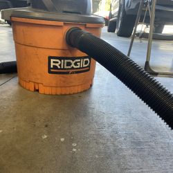 9 Gallon Shop Vac 