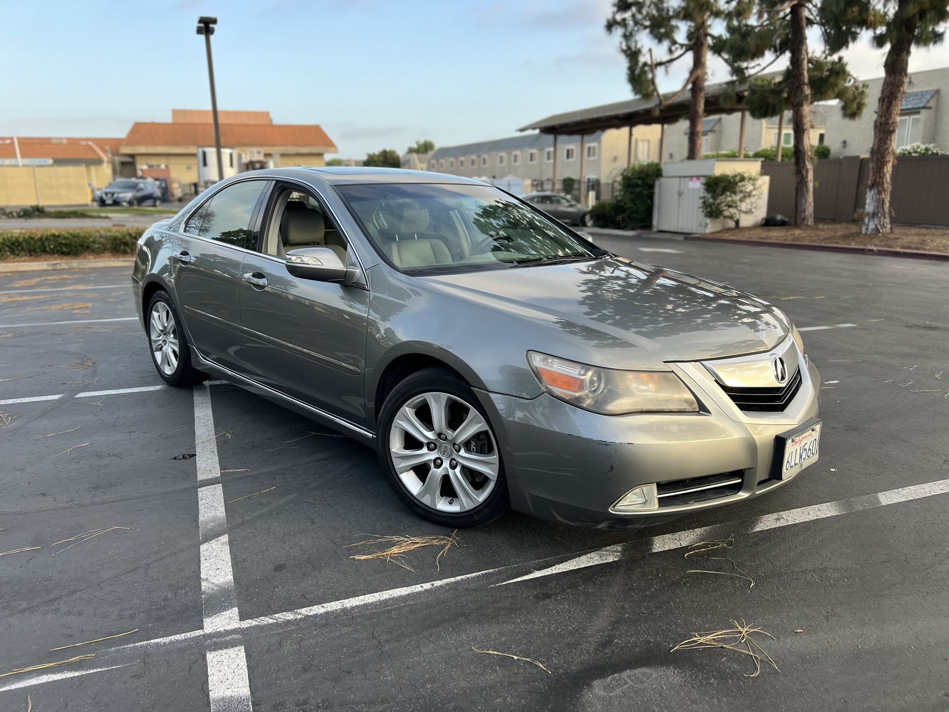 2010 Acura RL