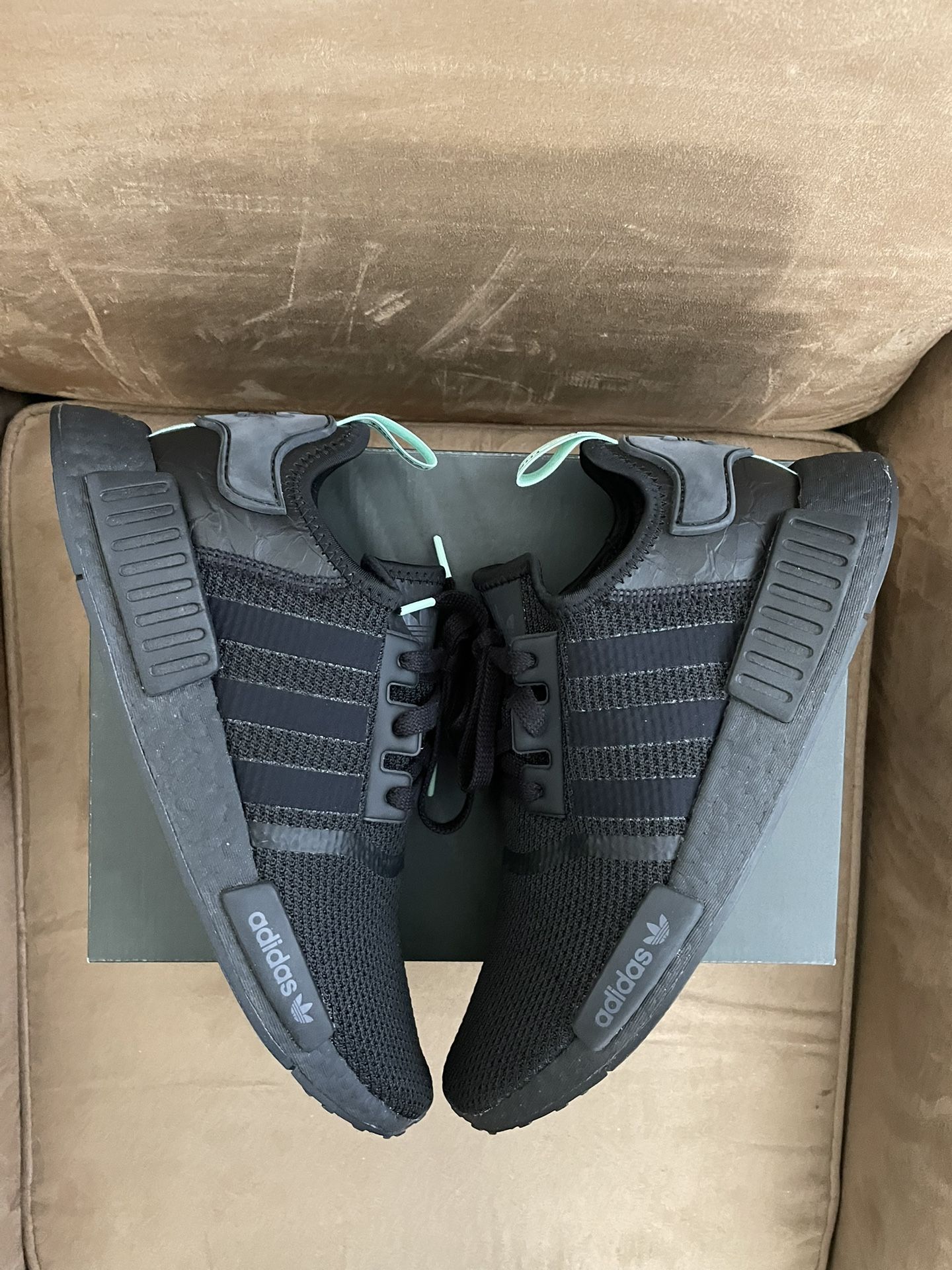 Adidas NMD R1 Mint Glow (W)