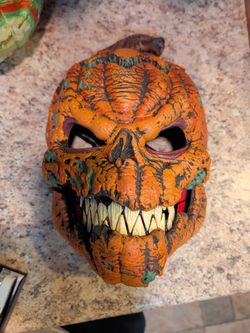 Halloween props and decorations (many)
