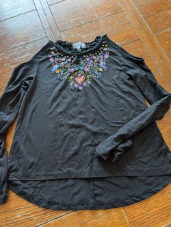 D Signed Girls Black Shirt 