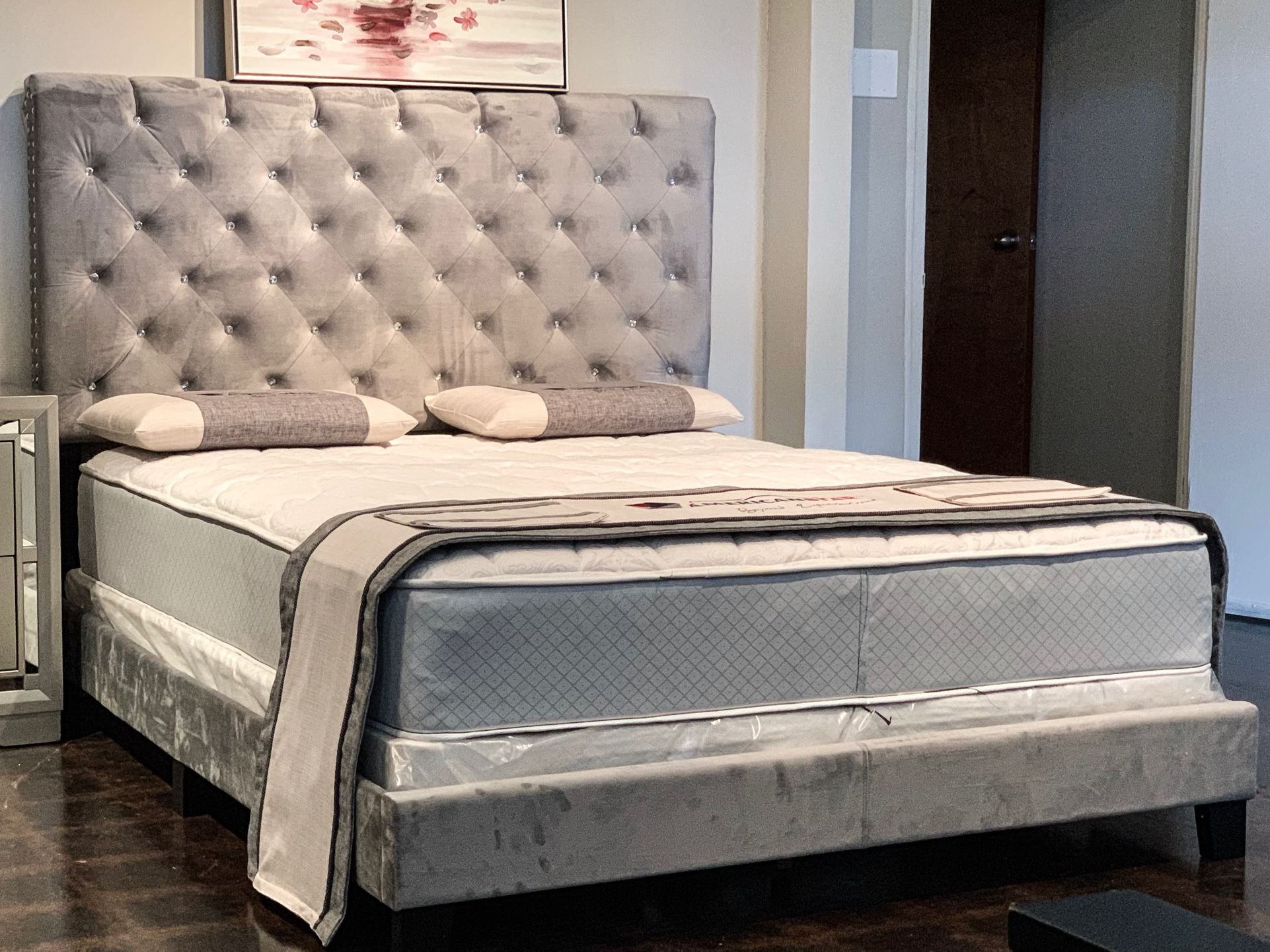 Brand New King Size Grey Velvet Diamond Tuffed Bed And Mattress/Fast Delivery