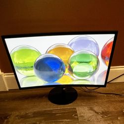 SAMSUNG 24-inch Curved LED FHD 1080p Gaming Monitor (Super Slim Design)